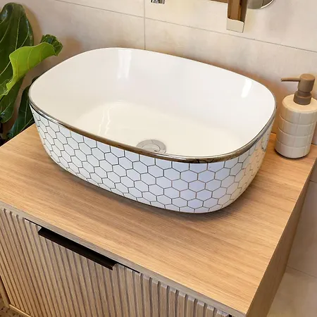 Garden House 202 By Sigismundi