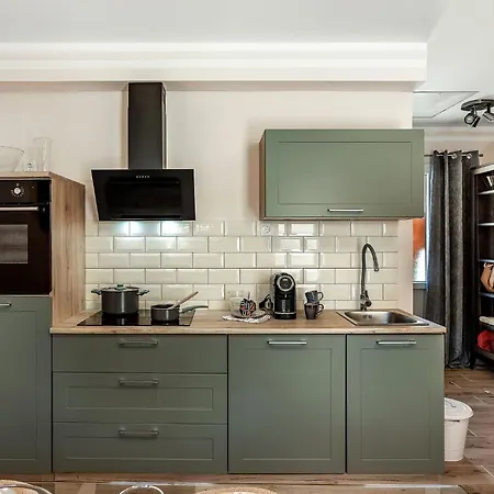 Garden House 202 By Sigismundi *