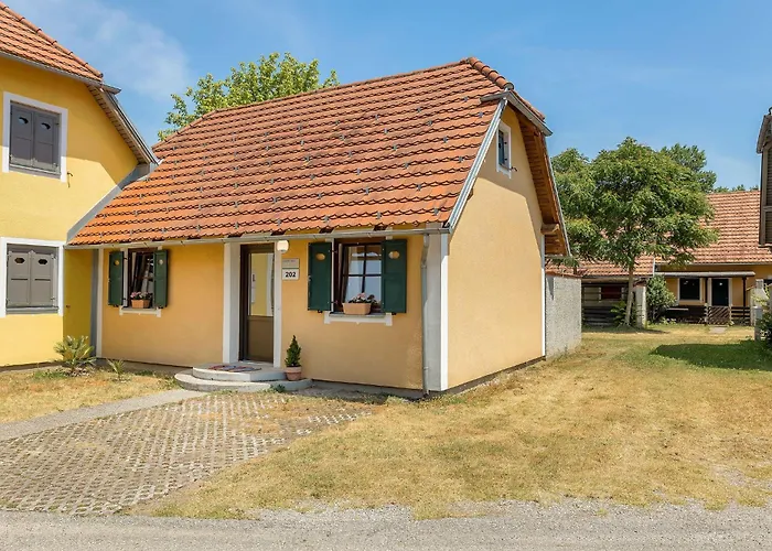 Garden House 202 By Sigismundi Holiday home *