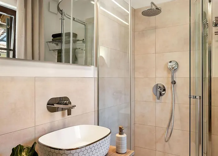 Garden House 202 By Sigismundi Holiday home Brezice